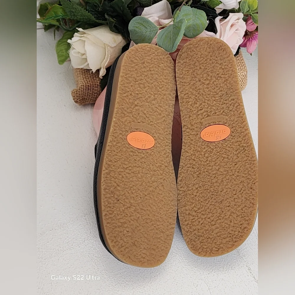 Black Leather Women's Slide Sandals
